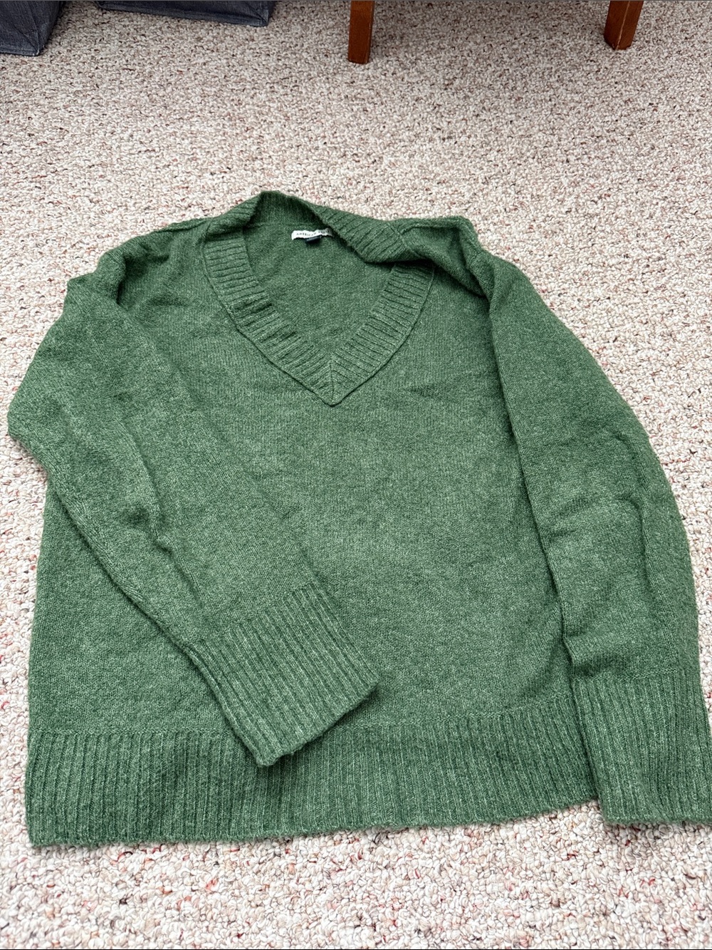 American Eagle Outfitters Olive Green V-Neck Sweater